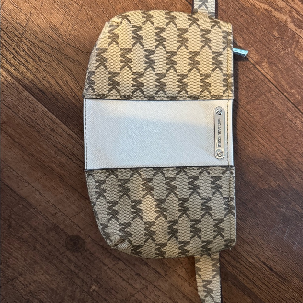 Michael Kors Belt Bag